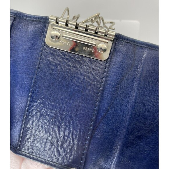 Chloe Leather 6 Ring Key Case Navy Blue Authentic/93